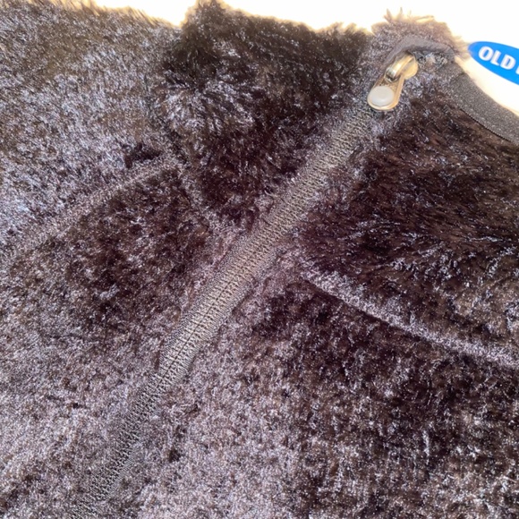 The North Face Medium Style #AC6V Season #F06 Black Polyester Fuzzy Furry Jacket - Picture 5 of 8